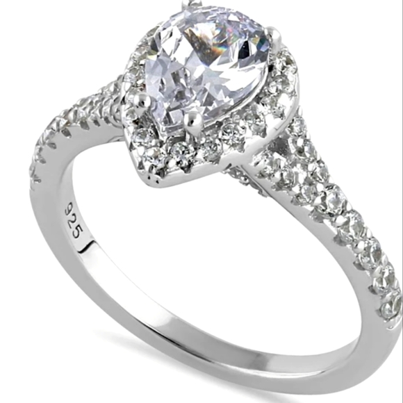 Vvegasbaby Silver & Gold Jewelry - brilliant 925 Tear drop shaped CZ